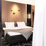 Moevenpick Hotell *