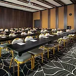 Moevenpick * Reval